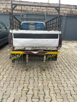Nissan Hardbody 1994 Green