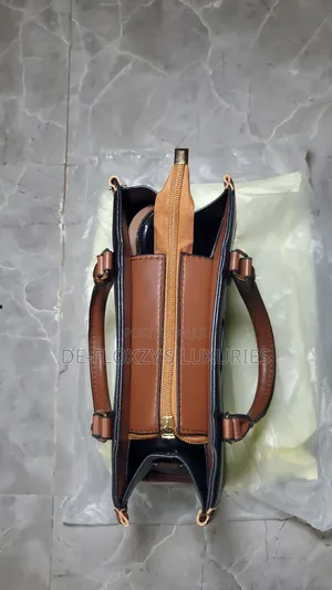Ladies Hand Bag