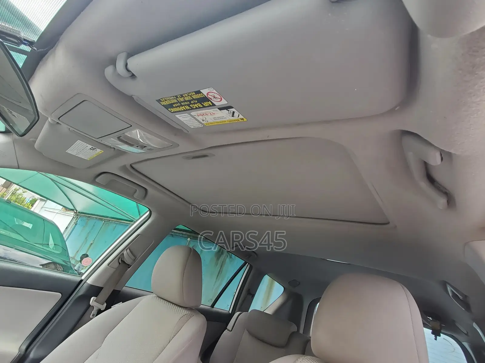 Toyota RAV4 2011 White