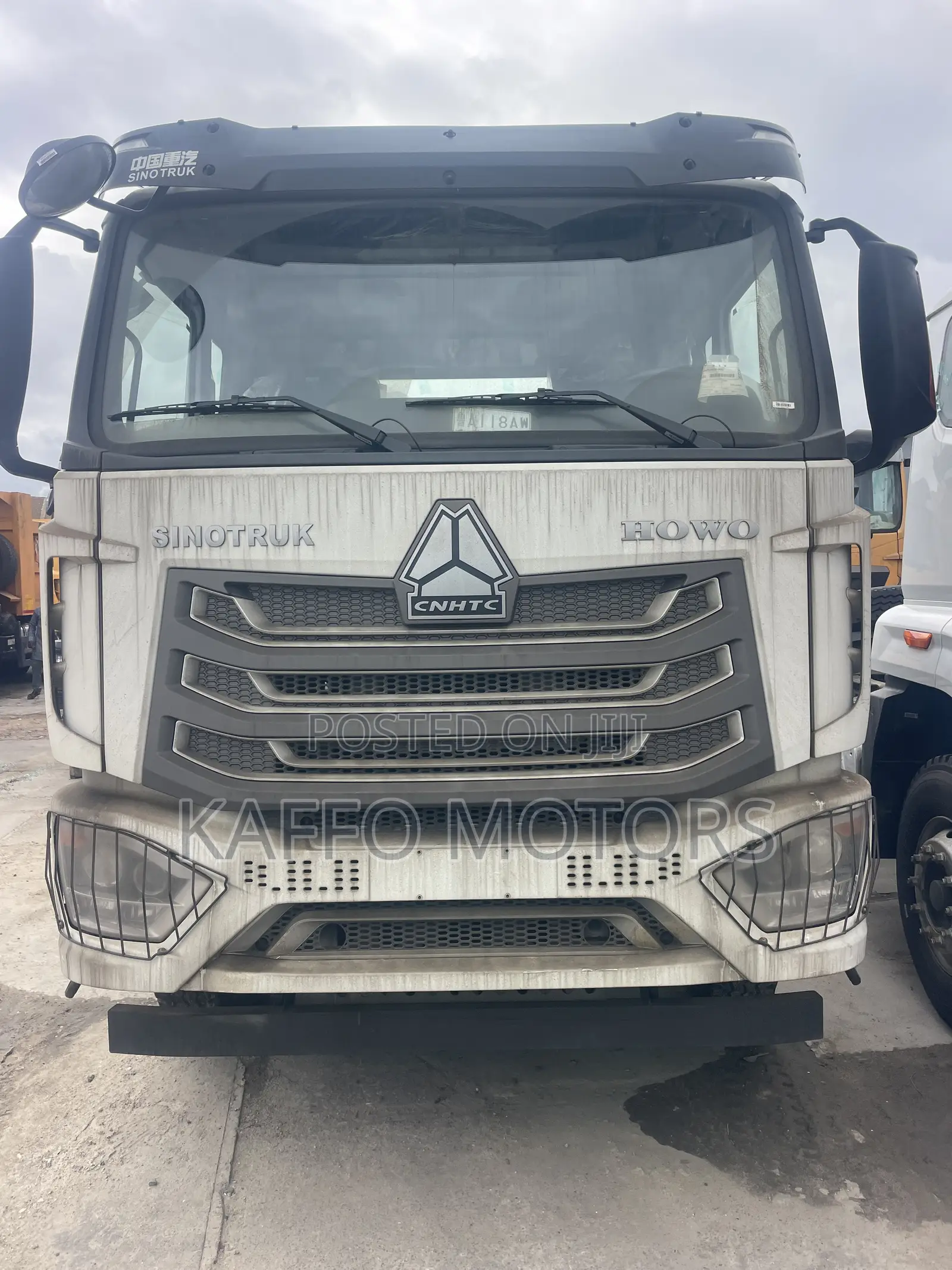 New Bus 2025 White