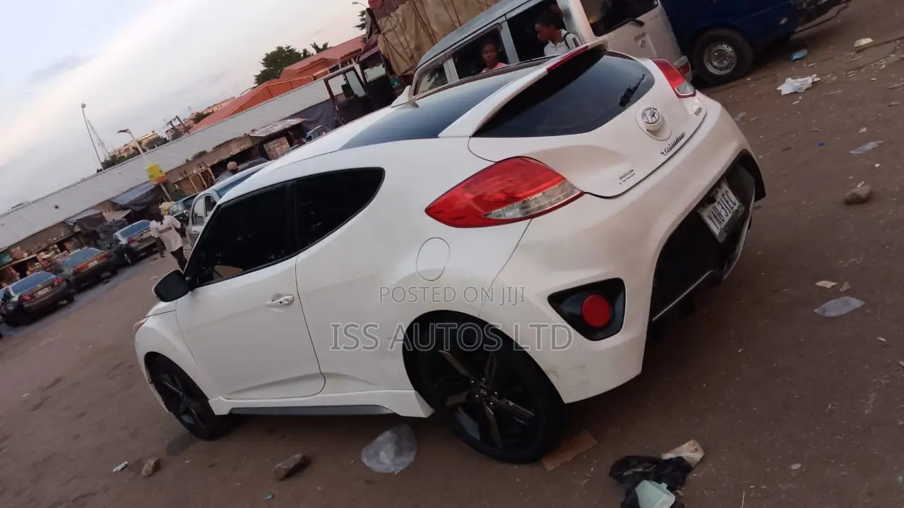 Hyundai Veloster 2014 White