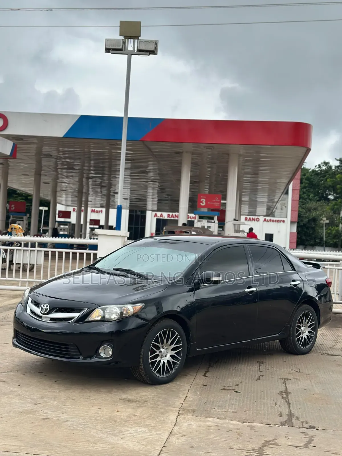 Toyota Corolla 2010 Black