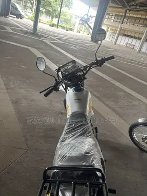 New Royal Motorcycle 2024 White