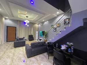 4bdrm Duplex in Thomas Estate for rent