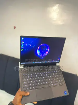 New Laptop Alienware X15 r2 16GB Intel Core i7 SSD 1T