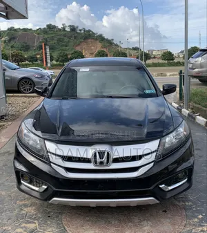 Honda Crosstour 2011 Black