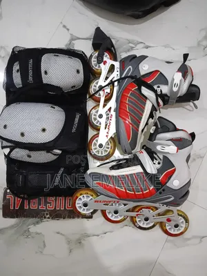 Skating Shoe With Safety Kit