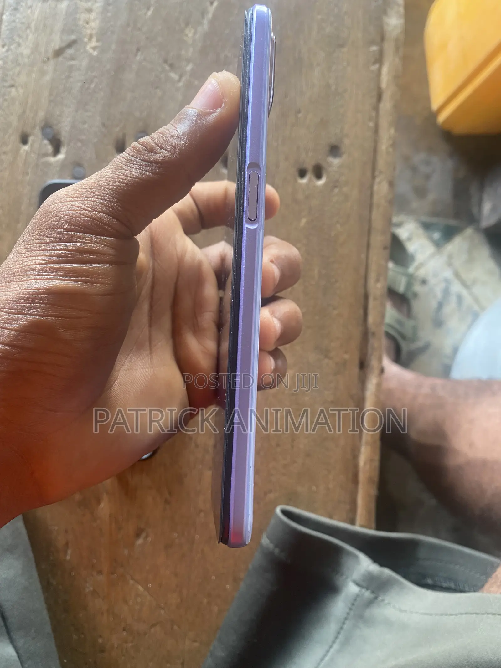 Oppo A73 5G 256 GB Purple