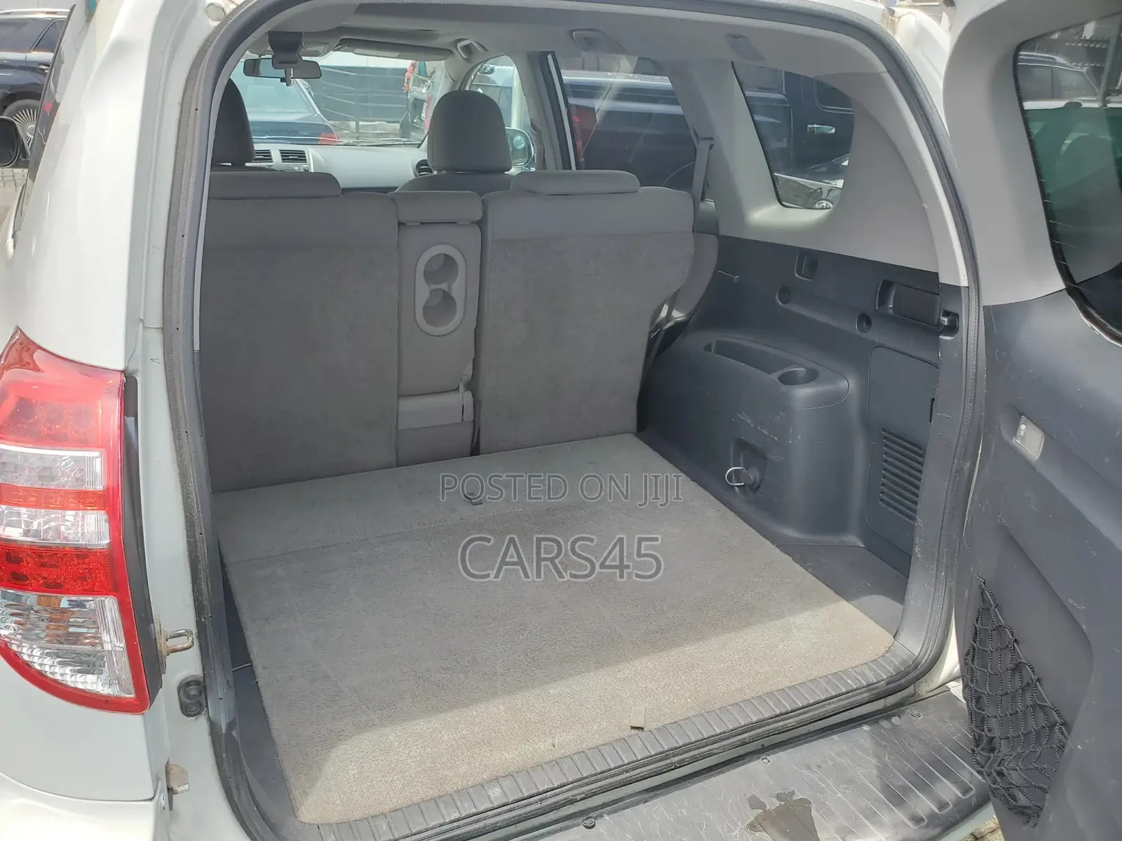 Toyota RAV4 2011 White