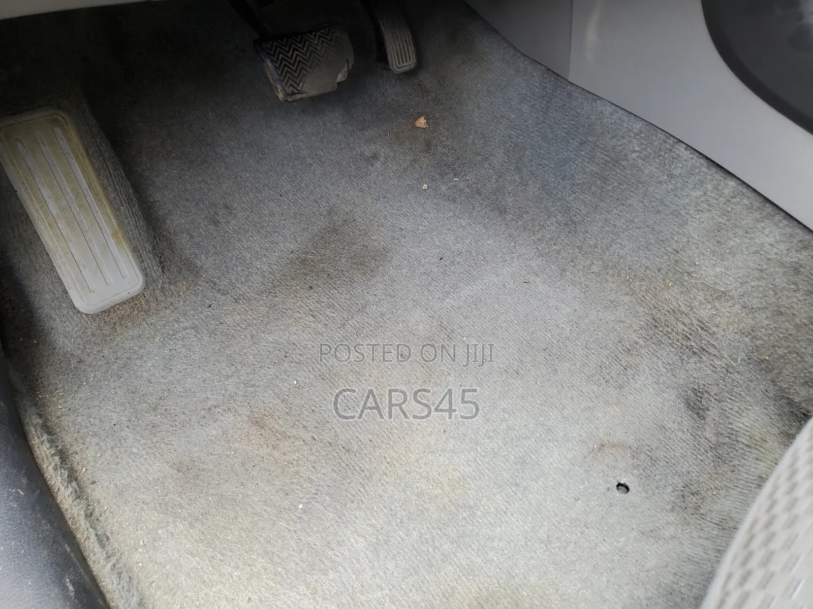 Toyota RAV4 2011 White