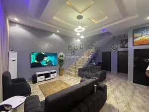 4bdrm Duplex in Thomas Estate for rent