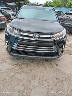Toyota Highlander 2016 Black