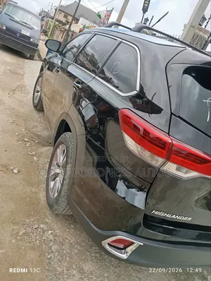 Toyota Highlander 2016 Black