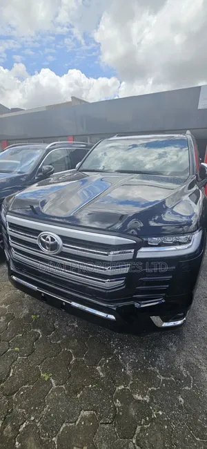 New Toyota Land Cruiser 2025 Black