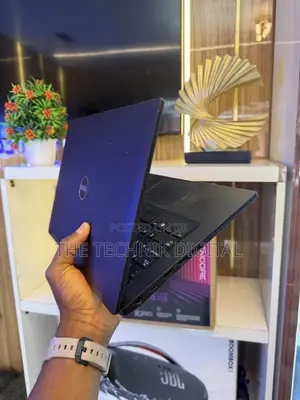 Laptop Dell Latitude 7490 8GB Intel Core i5 SSD 256GB