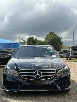 Mercedes-Benz E350 Base 4Matic Sedan AWD (3.5L 6cyl 7A) 2014 Black