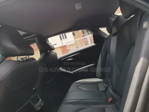Toyota Avalon XLE 2021 Black