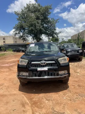 Toyota 4-Runner Limited 4WD 2011 Black