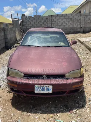 Toyota Camry 1994 Maroon