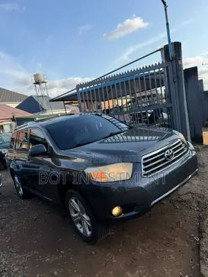 Toyota Highlander Limited 2010 Gray