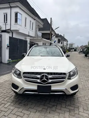 Mercedes-Benz GLC-Class 2017 White