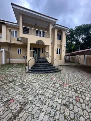 4bdrm Duplex in Asokoro for rent