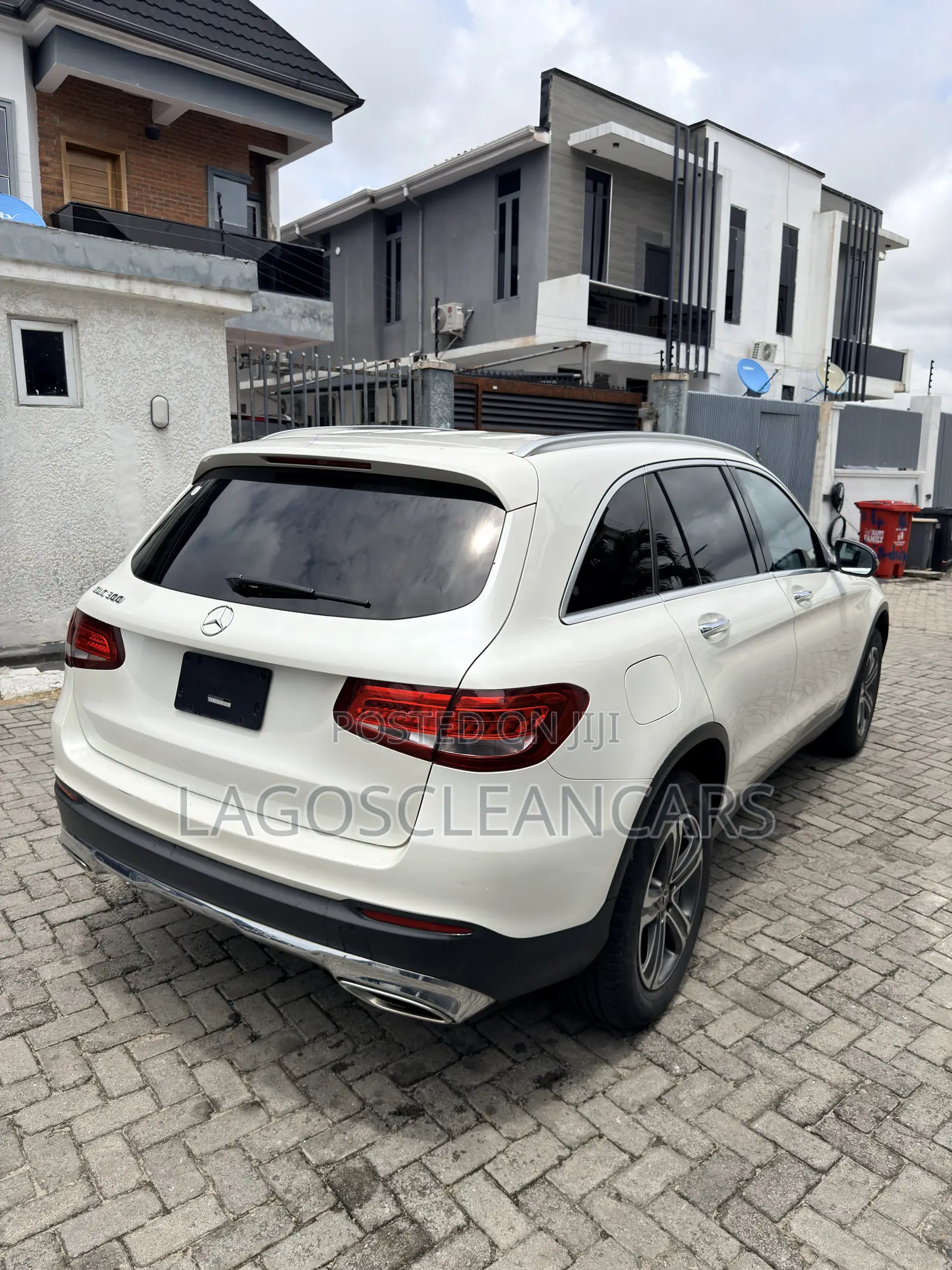Mercedes-Benz GLC-Class 2017 White