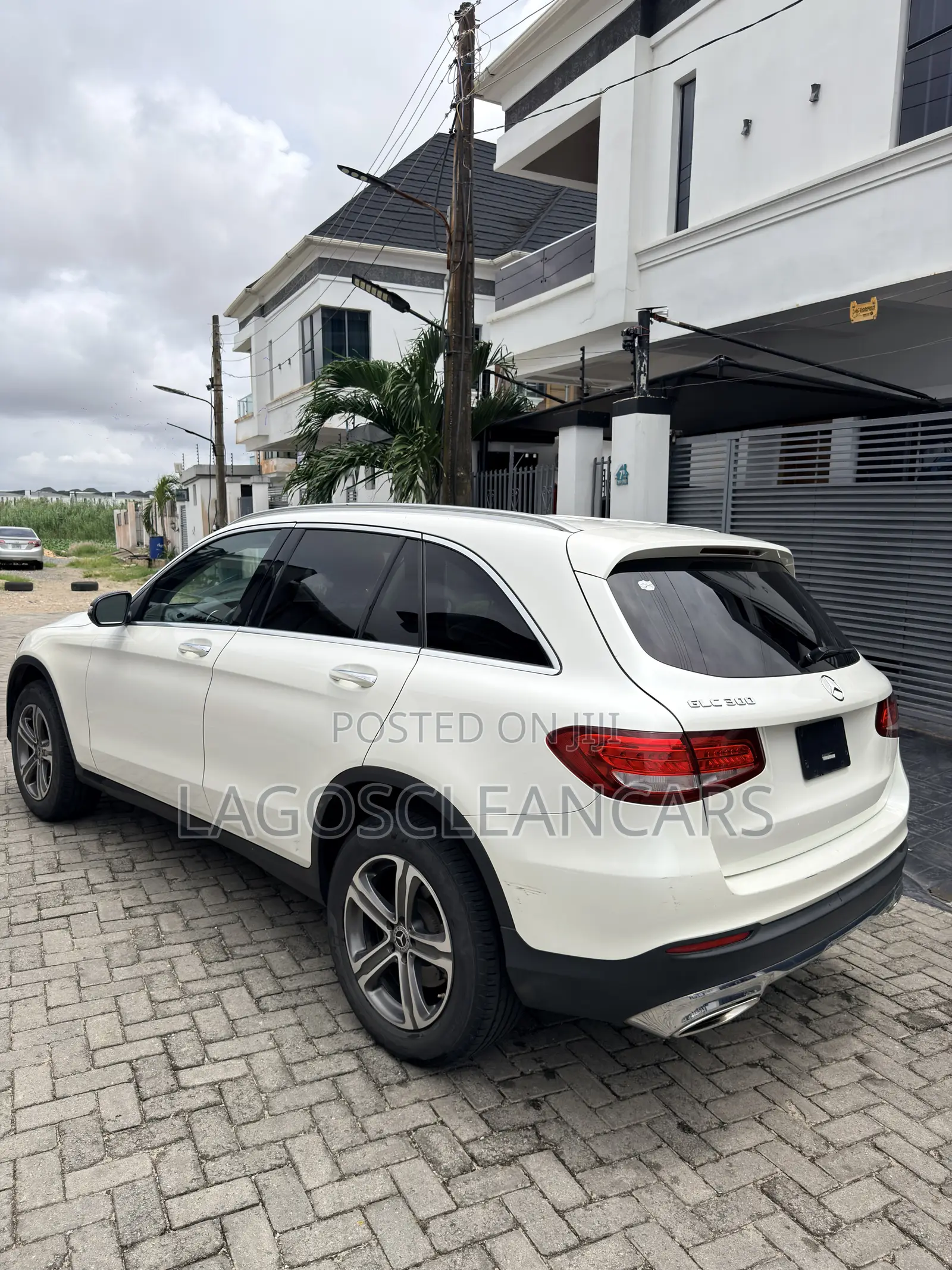 Mercedes-Benz GLC-Class 2017 White
