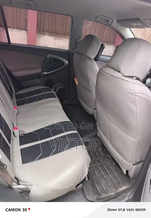 Toyota RAV4 Limited V6 2008 White