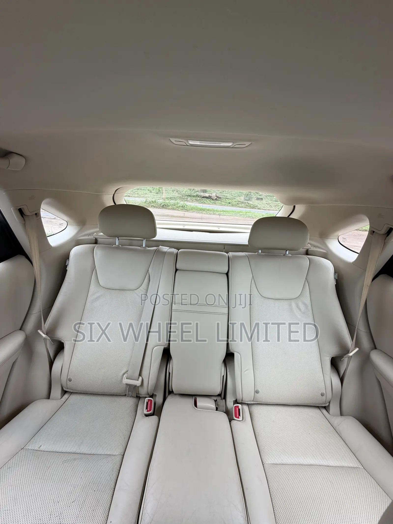 Lexus RX 350 FWD 2013 White