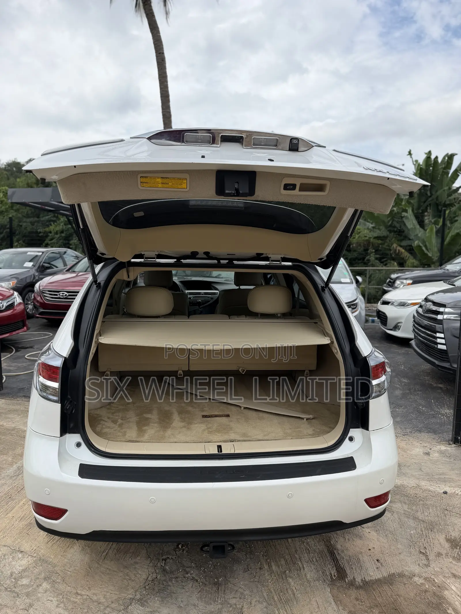 Lexus RX 350 FWD 2013 White