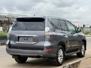 Lexus GX 460 Base 2015 Gray