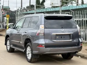 Lexus GX 460 Base 2015 Gray