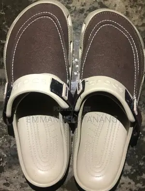 CROCS Size 45