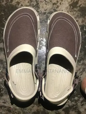 CROCS Size 45
