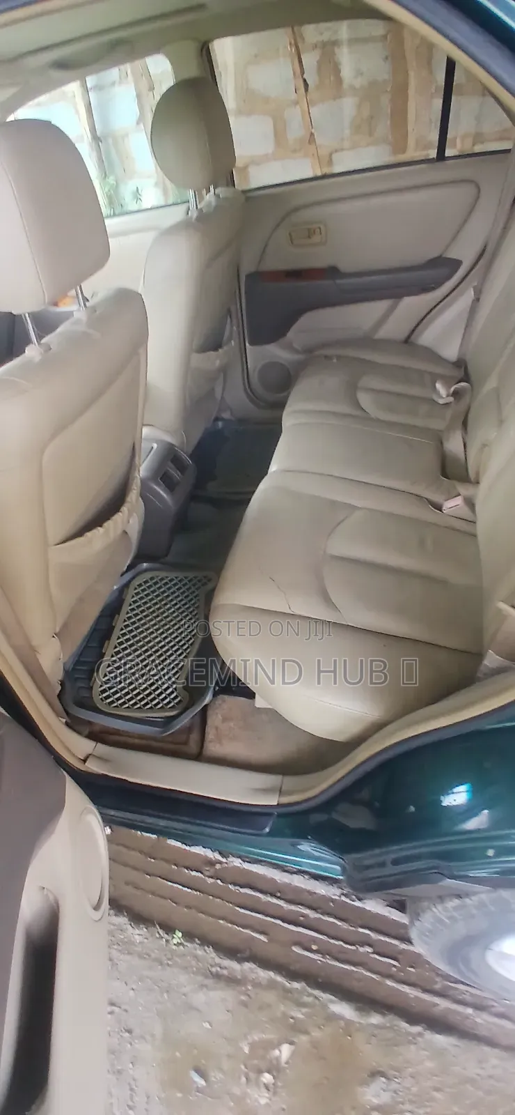 Lexus RX 2000 Green