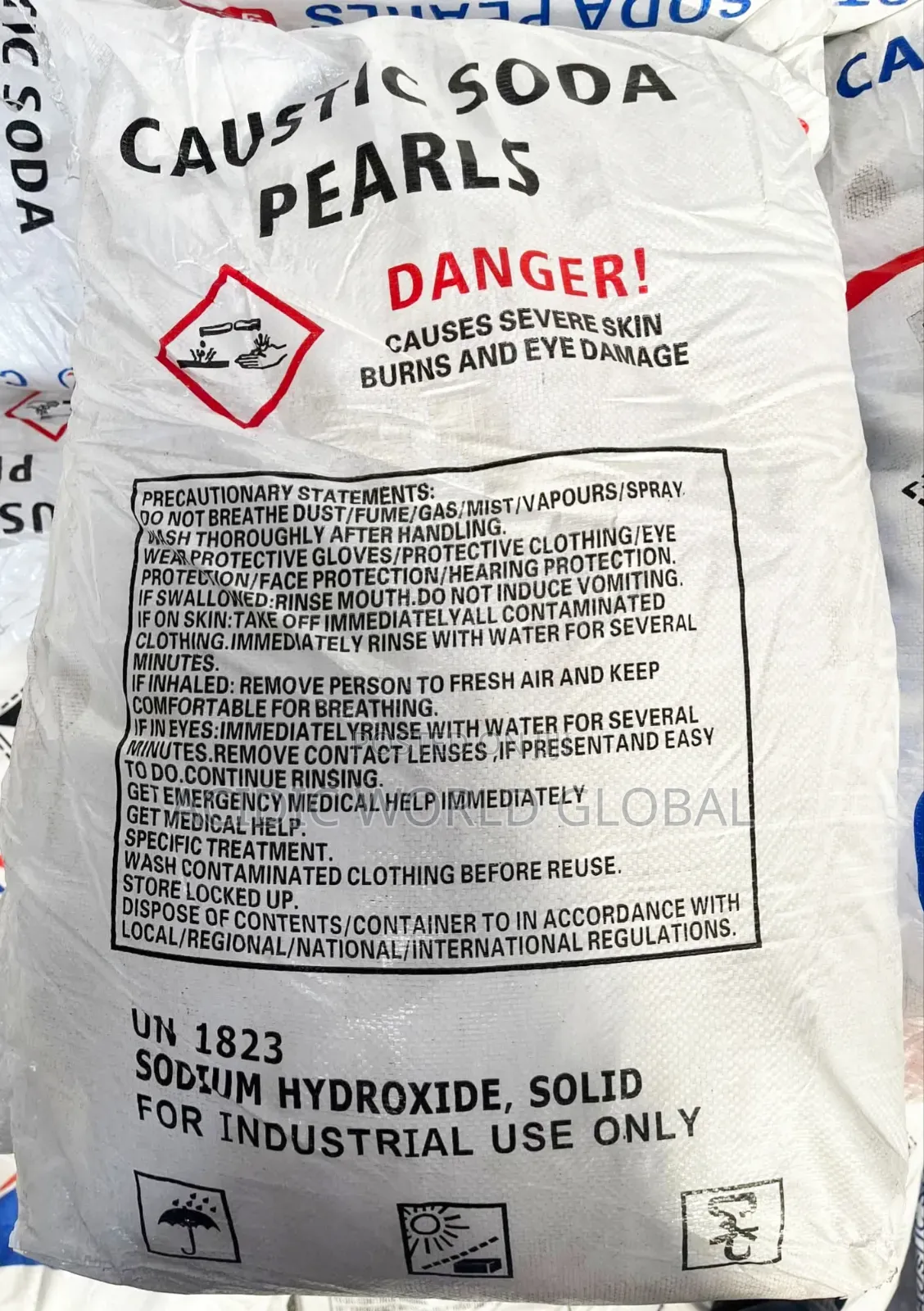 Caustic Soda Pearls