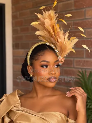 Gold Feathery Facinator