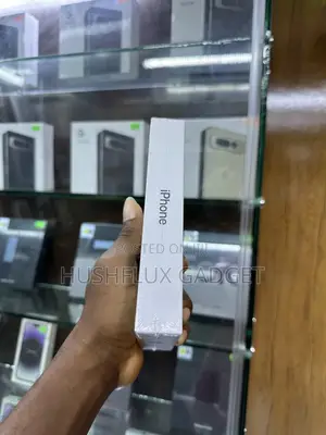 New Apple iPhone 15 Pro Max 256 GB Blue