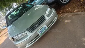 Toyota Camry 2003 Silver