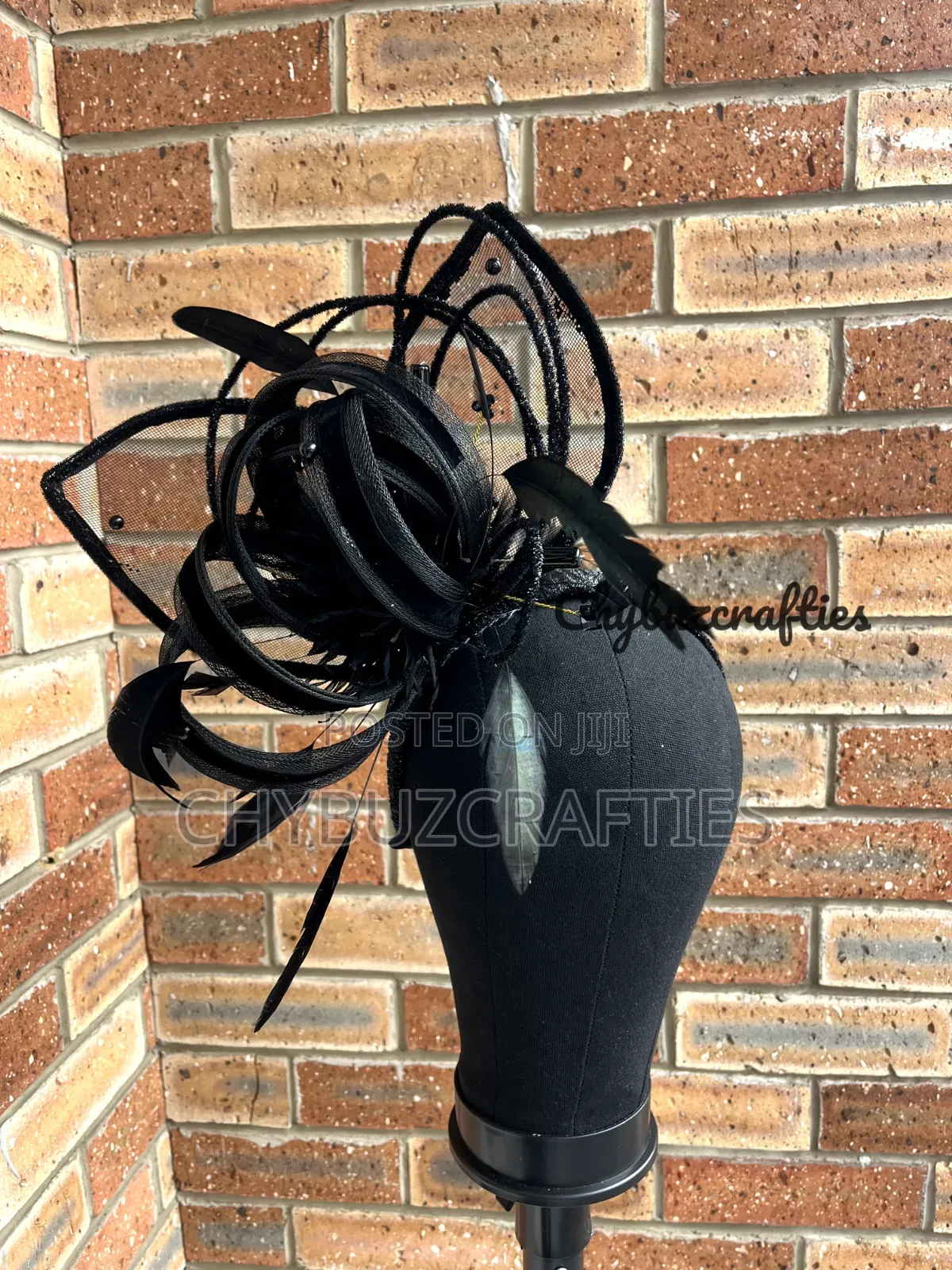 Black Unique Facinator