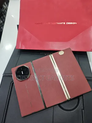 Huawei Mate XT Ultimate Design 512 GB Red