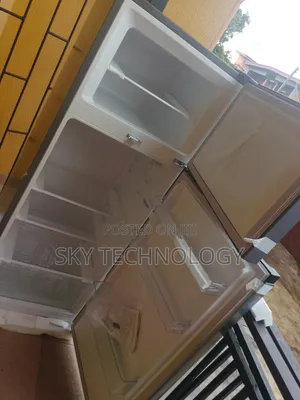 Hisense 205L Fridge – Large Capacity, Fast Freeze
