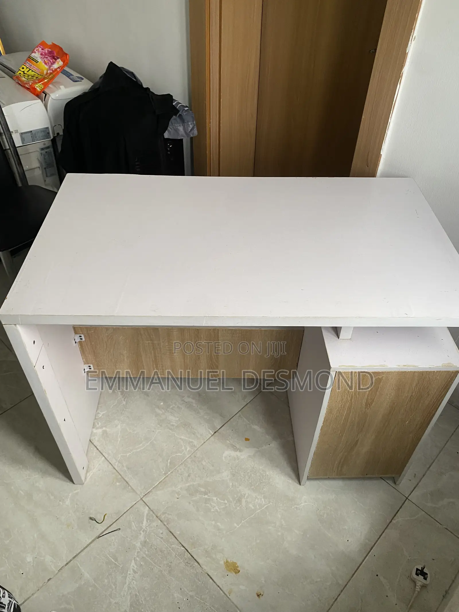 HDF Office Table