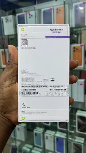 New Apple iPhone 18 Pro 256 GB Blue