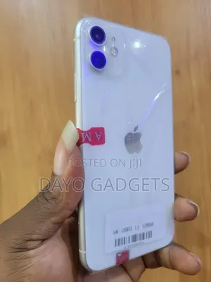 Apple iPhone 11 128 GB White