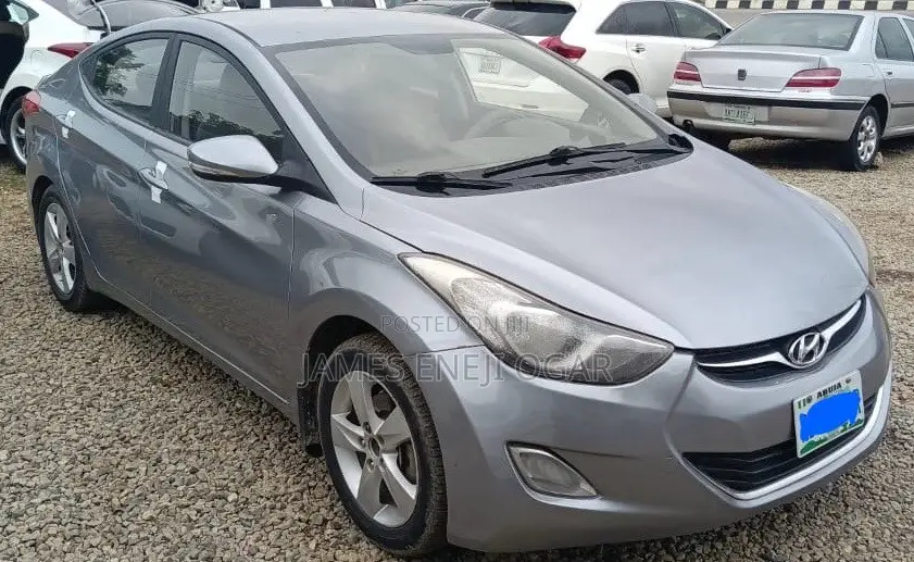 Hyundai Elantra 2013 Gray