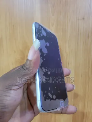 Apple iPhone 11 128 GB White