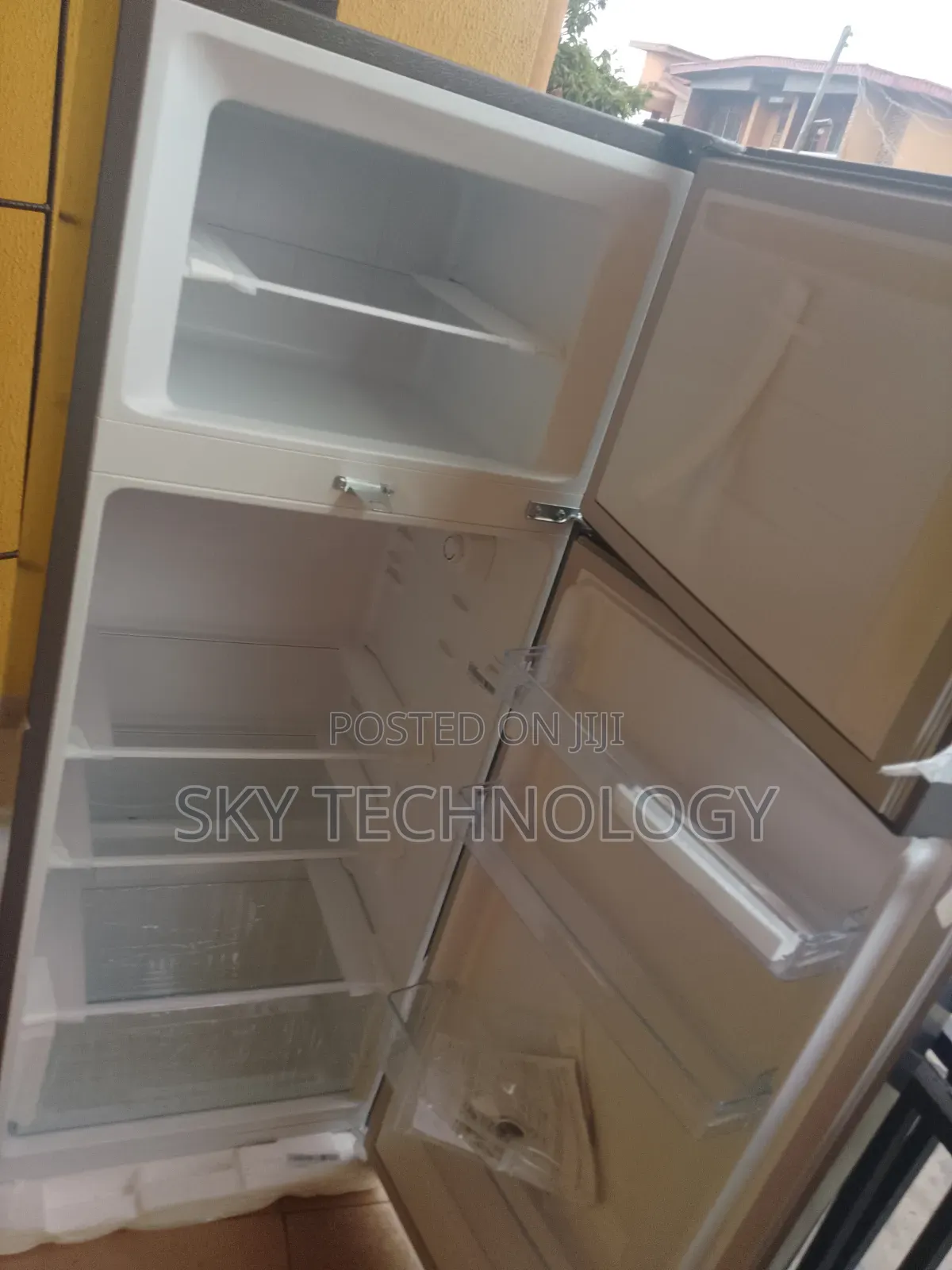 Hisense 205L Refrigerator – Premium Quality
