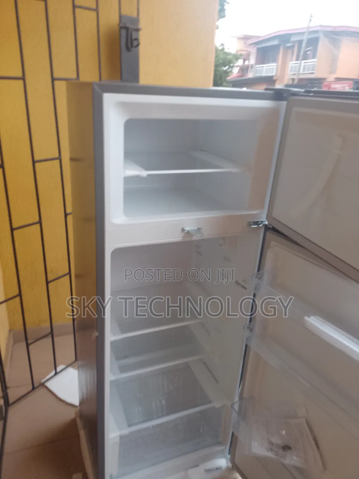 Hisense 205L Refrigerator – Premium Quality